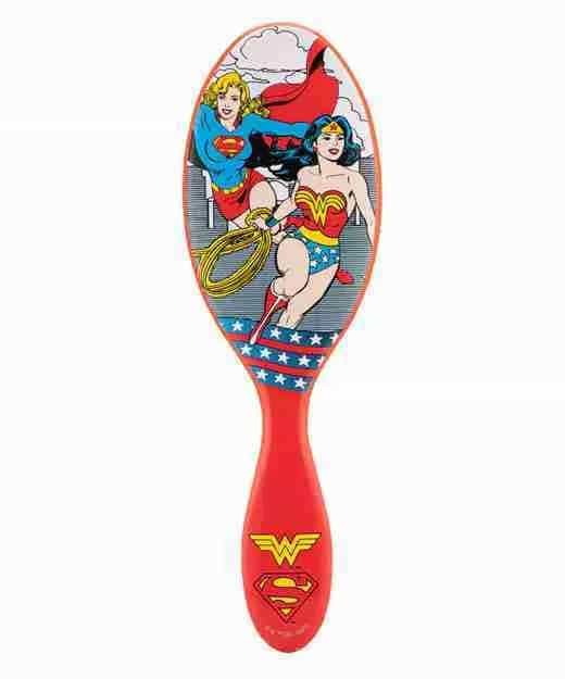 WET BRUSH – DC COMICS – JUSTICE LEAGUE SUPERGIRL AND WONDERWOMAN