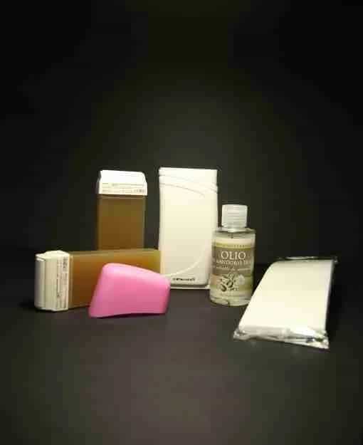 KIT DEPILAZIONE IN ASTUCCIO